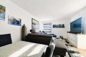 Hauptbild 3-Zimmer-Maisonette- Wohnung in Groß-Zimmern mit TG-Stellplatz.